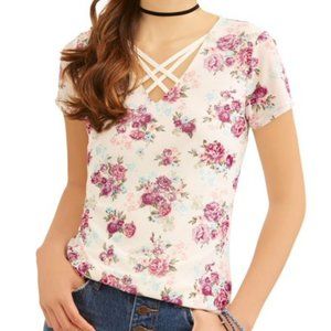 No Boundaries medium floral top with lining